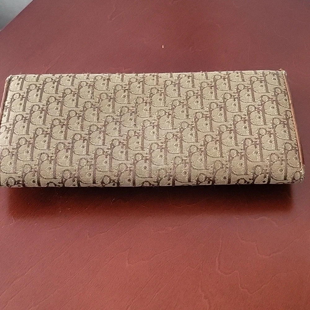 Christian Dior Monogram Wallet Brown/Tan